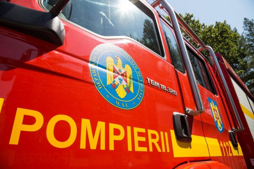 Intervenție de amploare la un spital din Vaslui. În clădire a izbucnit un incendiu